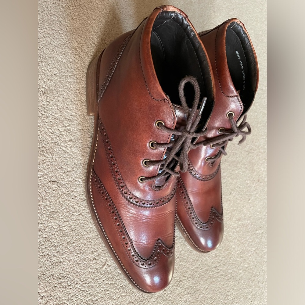Cole Haan leather wingtip chukkas